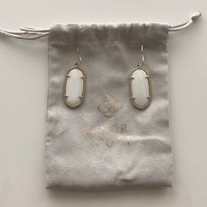 Kendra Scott Earrings without Dust Bag